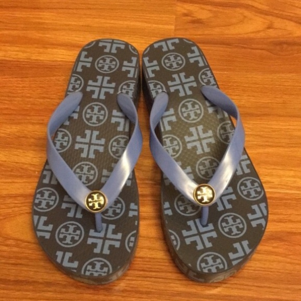 Tory burch Sandal in size 7